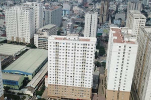 “Bài toán” nhà cao tầng khu trung tâm gây ngập nước, kẹt xe