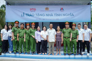 Bộ Công an phối hợp với Quỹ Kiến tạo ước mơ trao tặng nhà ở xã hội tại An Giang