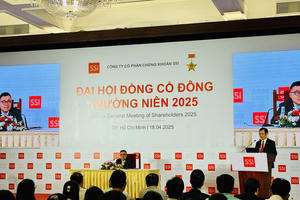 ĐHĐCĐ Chứng khoán SSI (SSI) báo lãi hơn 1.000 tỷ đồng ngay trong Quý I, đặt mục tiêu lợi nhuận kỷ lục 4.252 tỷ trong năm 2025