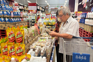 Sôi động thị trường mua sắm cuối năm