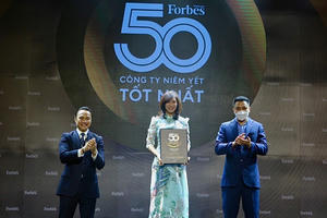 Bảo Việt - đại diện duy nhất ngành bảo hiểm trong danh sách Top 50 công ty niêm yết tốt nhất Việt Nam do Forbes bình chọn