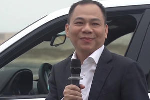 Tỷ phú Phạm Nhật Vượng tiết lộ điều khó khăn nhất khi chuyển từ Lexus sang xe VinFast