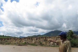 “Cát tặc” hoành hành, hàng trăm m2 đất nông nghiệp bị cuốn trôi