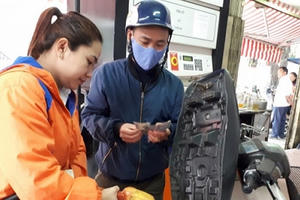 Giá xăng có thể tiếp tục giảm vào đầu tuần