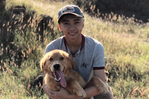 Chàng trai trẻ 9x chia sẻ bí quyết kinh doanh, tậu xe tiền tỷ