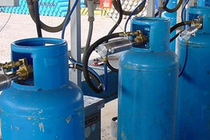 Giá gas tăng điên cuồng, sau 4 tháng tăng 50.000 đồng/bình 12kg
