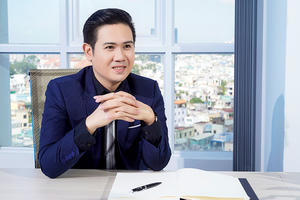 Nhờ livestream của CEO Phương Hằng, Asanzo bán 3.000 tivi chỉ trong một ngày khiến "shark hụt" Phạm Văn Tam công khai cám ơn rối rít