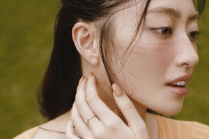 Bộ ảnh thời trang chuẩn “nàng thơ” của hoa hậu Lương Thùy Linh