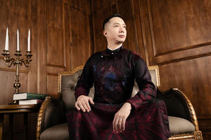 Đỗ Trịnh Hoài Nam: Niềm tự hào của áo dài truyền thống Việt  