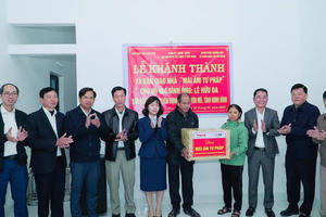 Trao "Mái ấm Tư pháp” tại Ninh Bình: Lan tỏa yêu thương dịp Xuân Ất Tỵ 2025