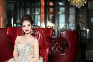 Á hậu Nguyễn Hồng Nhung: “Tôi luôn tâm niệm phải làm theo chữ TÂM”