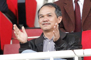 HNG lên đỉnh 3 năm, bầu Đức chuẩn bị có ngàn tỷ để trang trải