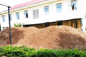 Gia Lai: Một cá nhân tổ chức khai thác cát trái phép bị phạt hàng chục triệu đồng