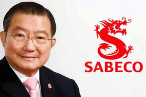 Phạt nặng uống bia, tỉ phú Thái mất cả ngàn tỉ đồng
