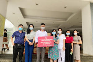 Chung tay đẩy lùi Covid-19 