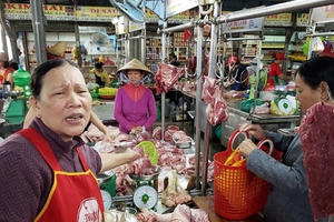 Đà Nẵng tăng điểm bán thịt heo nóng, không lợi nhuận