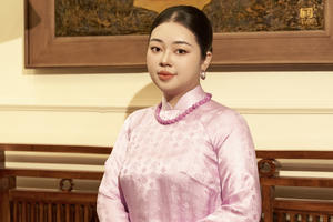 Tăng Mai Anh - Nhà sáng lập thương hiệu Tăng – Khăn nhung áo lụa người Việt: Quay về nguồn cội để “dệt” tương lai