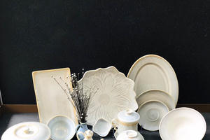 Gốm sứ Mỹ Linh: Bản sắc văn hoá dân tộc Việt Nam 