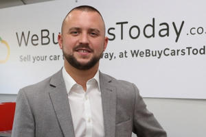 Từ người nghèo "rớt mồng tơi", chàng trai bỏ học mà nay kiếm 115 tỷ/năm