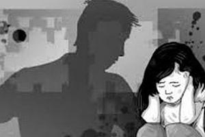 Quảng Nam: Khởi tố gã cha dượng giở trò đồi bại với con riêng của vợ