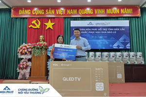 Hòa Phát tặng 100.000 m² tôn, hàng ngàn đồ dùng thiết yếu tại tỉnh Đắk Lắk