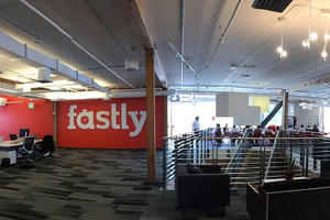 Zoom mất dần vị thế độc tôn trong lĩnh vực công nghệ hỗ trợ họp trực tuyến