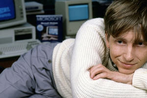 Bất ngờ với việc làm đầu tiên sau khi Bill Gates kiếm được 350 triệu USD từ vụ IPO của Microsoft