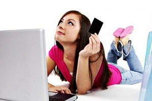 Gác bằng cử nhân để kinh doanh trên mạng