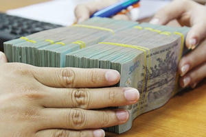 Bội chi ngân sách và tỷ lệ nợ xấu có thể không giảm được như mục tiêu đề ra