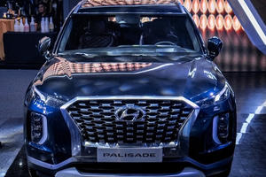 Hyundai Palisade lần đầu về Đông Nam Á đấu Ford Explorer, giá 62.500 USD