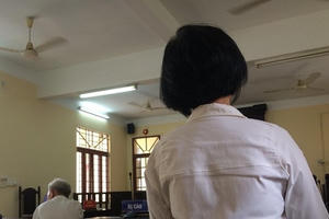 Em gái quyết đòi bỏ tù dù anh trai đã xin lỗi tại tòa