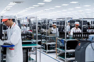 Hà Nội phải tăng chi để hỗ trợ cho các đối tượng bị ảnh hưởng của dịch COVID-19