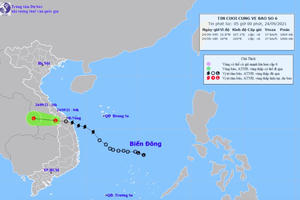 Bão số 6 suy yếu thành vùng áp thấp, miền Trung tiếp tục mưa lớn