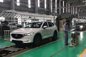 Ô tô thương hiệu Việt Nam xuất ngoại