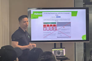 Hiếu PC cùng các chuyên gia chia sẻ bí quyết giúp cộng đồng người khiếm thính nâng cao ý thức chống lừa đảo trên không gian mạng