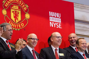 Gia đình tỷ phú Mỹ rao bán Manchester United sau khi chia tay Ronaldo