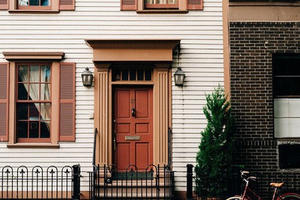 Tuyệt đối không được để những đồ vật này trước cửa nhà, rủi ro liên tiếp, chặn cả tiền tài!