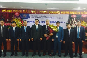 Tân Chủ tịch HĐQT Vinaconex Đào Ngọc Thanh là ai?