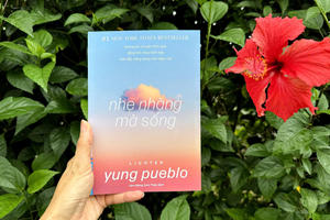 ‘Nhẹ nhàng mà sống’ - Cầu nối giữa yêu bản thân và chữa lành