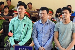 Vụ 9 bệnh nhân chạy thận tử vong ở Hòa Bình: Khởi tố Giám đốc Công ty Thiên Sơn