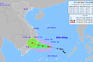 Áp thấp nhiệt đới gây mưa lớn diện rộng khu vực Trung Bộ, lượng mưa có nơi trên 300mm