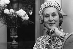 Tấm gương Estee Lauder: Khởi nghiệp từ lọ thuốc ghẻ đến bà chủ người Do Thái của đế chế tỷ USD sở hữu DKNY, MAC