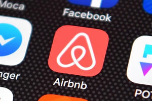 Uber, Grab và Airbnb - Nhóm dịch vụ công nghệ dựa vào niềm tin của khách hàng, đang đối mặt vấn đề gì?