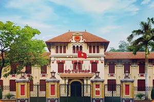 Bộ Tư pháp khảo sát người dân, doanh nghiệp về nhu cầu hoàn thiện cấu trúc hệ thống pháp luật