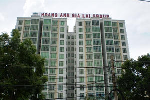 Con trai Bầu Đức hoàn tất mua 25 triệu cổ phiếu HAG, nâng sở hữu lên gần 5%