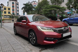 Mất trắng hơn 700 triệu đồng sau 4 năm sử dụng Honda Accord