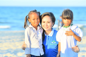 Nữ hoàng hoa hồng Bùi Thanh Hương: Lợi ích cộng đồng là nền tảng của doanh nghiệp