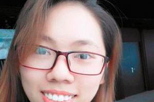 Vụ đầu độc chị họ vì ghen: Công an khai quật tử thi để điều tra