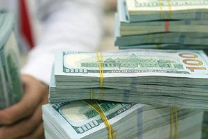 Điều gì đã tác động đến tỉ giá VND/USD trong thời gian qua?