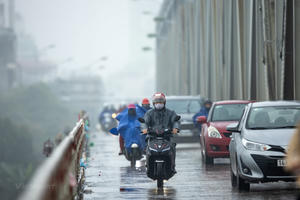 Thời tiết ngày 11/6: Bắc Bộ mưa rào và dông kéo dài; Trung Bộ nắng nóng gay gắt